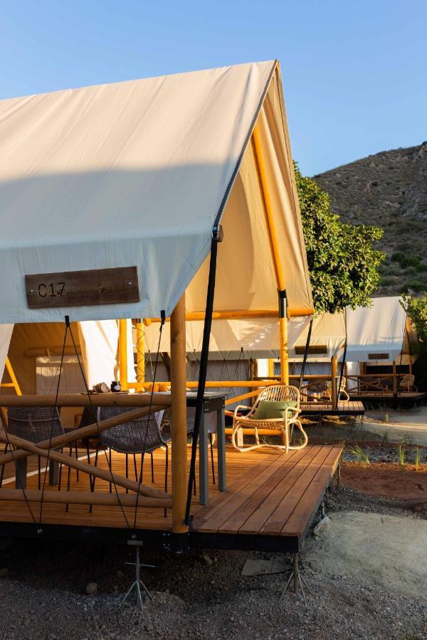 Wecamp Cabo De Gata Hotel ลาสเนกรัส ภายนอก รูปภาพ