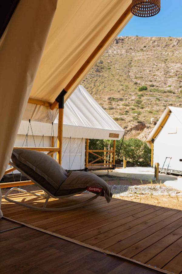 Wecamp Cabo De Gata Hotel ลาสเนกรัส ภายนอก รูปภาพ